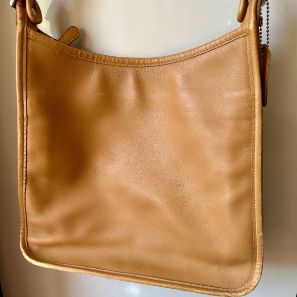 Vintage Coach Andrea Bucket Camel Light BrowN - Picture 1 of 9